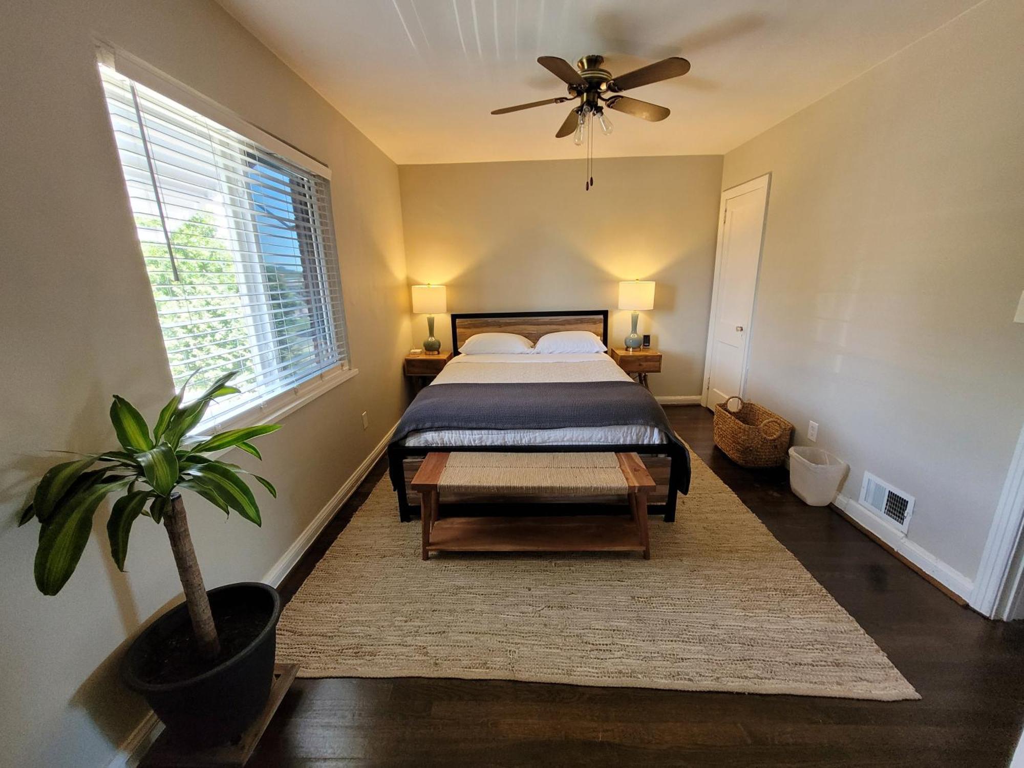 Hébergement de vacances Capitol Hill Adj With Parking And Easy Access To Downtown *